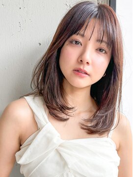 アグノス 青山(Agnos) 前髪艶感愛されミルクティーブロンドくびれヘアワンカール