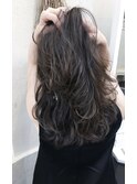 グレージュカラー黒髪ハイライト韓国風エギョモリウェーブ中国