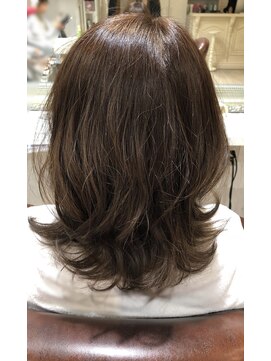 アマンヘアーサウス 吉祥寺南口店(Aman hair-s) きれいミディアムby齊藤 美香【Aman hair 吉祥寺】