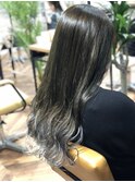 シルバーグレージュ