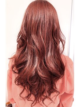 アッシュ たまプラーザ店(Ash) おとなかわいい×イルミナコーラル