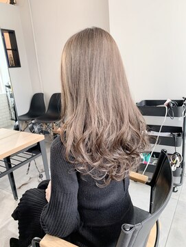 美容室 ツリー(Tree) ノンブローでおさまる大人スタイル『Tree hairsalon 』本厚木