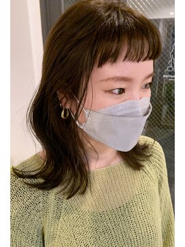 イースエモーション(ease et motion) 【天神 今泉 大名】ぷつっとミニバング くびれセミディ