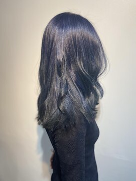 エル セルカ 高田馬場(el CERCA) 艶ブルー【el CERCA高田馬場/新宿】