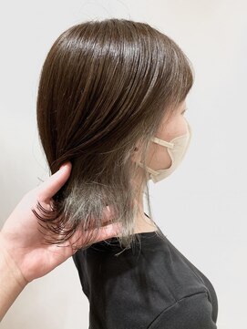 リア(Li'a by neolive) インナーカラー　グレージュ