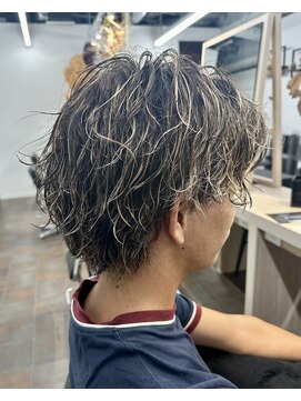 サロンドジョー(salon de joe) メンズハイライトニュアンスパーマミディアム