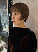 ショートボブ