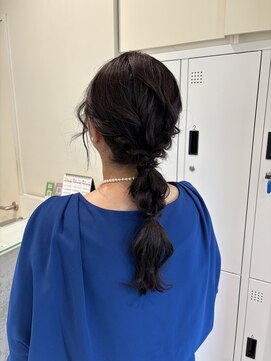 アローム(alom) イメチェン/ホワイトブロンド/外ハネボブ/美髪/茅ヶ崎