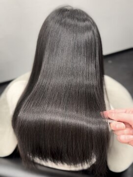 ピリオド 赤坂(Period.) ロングヘアー 縮毛矯正 髪質改善 赤坂見附