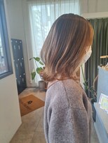 トイズファクトリー(Toys Factory)&nbsp;白髪ぼかし×ミディアム