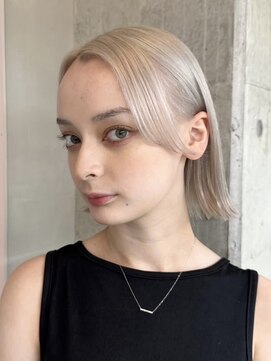 ソル ジングウマエ(SOL JINGUMAE) ハイトーンタッセルボブ切りっぱなしボブペールピンクブロンド