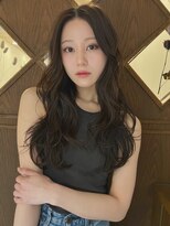 ブリンク(blink)&nbsp;8トーンオリーブグレージュケアカラードライパーマ前髪なし