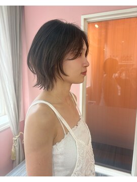 フィガロ ウメダ(FIGARO UMEDA) ナチュラルショート大人bobウルフ07.21