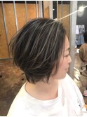 バレイヤージュスタイル　ショート