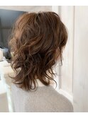 福山市パーマ人気キャアリー仕上げ簡単楽しめるウェーブウルフ
