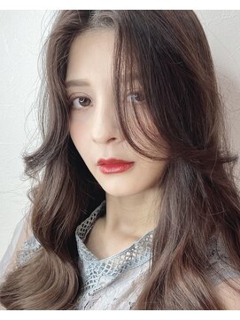 インク サカエ(inq sakae) 外国人風