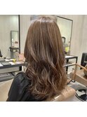 ナチュラルベージュ