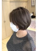 グレージュカラー&ショートボブ