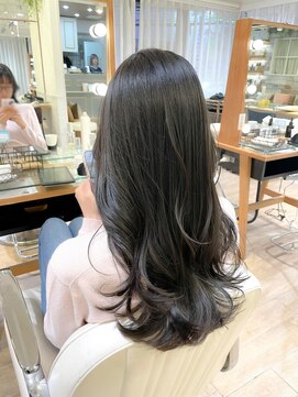 ネオリーブ チロル 横浜西口店(Neolive CiroL.) エアリーレイヤーカット 艶髪 髪質改善カラー