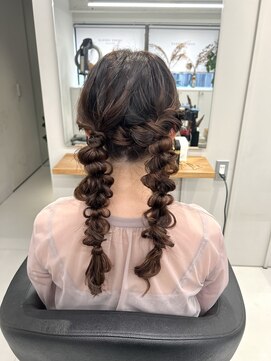 バルベストーキョーサウス(BARBES TOKYO SOUTH) ツイン編みおろし【清板】