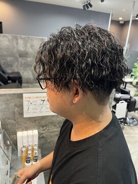 グリッター(GLITTER) メンズパーマスタイル