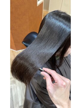 ウルカミバイディライト(ULCAMI by Delight) 最強地毛風◎縮毛矯正/シルクストレート/髪質改善/