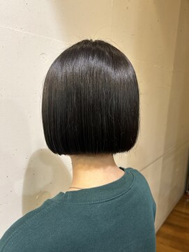 オーガニックマインド 坂戸 鶴ヶ島(organic+mind) 前下がりボブ小顔カット大人可愛い小顔ショート