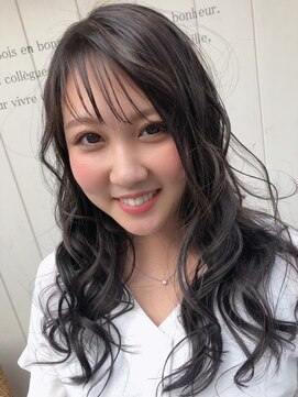 グランアージュ 北千住(grandage) ダークグレージュの韓国風艶ロング