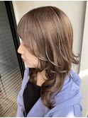 ミルクティーベージュ