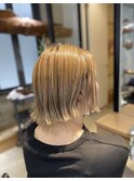 ハイライトベージュ