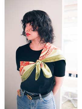 アザー(o. the .r) 外国人風パーマ