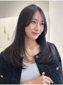顔周りレイヤーカットくびれヘアミルクティーベージュカラー