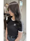 ロング　レイヤーカット × グレージュ