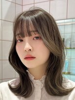 ロンドルーチェ 心斎橋(Lond luce)&nbsp;ダークアッシュ/ミディアムレイヤーカット［髪質改善/縮毛矯正］