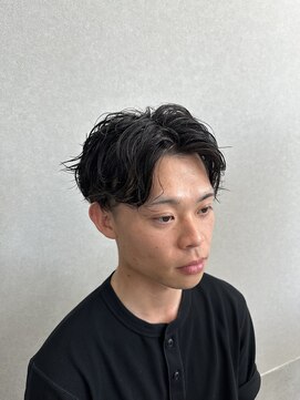 レイ バイ セブンルックス 宇都宮鶴田店(Lay by 7LOOKS) センターパート×スパイラルパーマ《ななスタ》