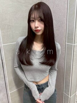 アケミ(akemi) ツヤストレートレイヤーロング
