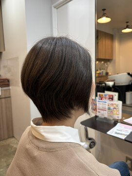 ストーク トウキョウ(stoke TOKYO) 柔らかくまとまる 大人のナチュラルショート【綱島】