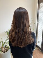 フラッフィーヘアー(FLUFFY hair)&nbsp;白髪の張りを整え活かすカラー