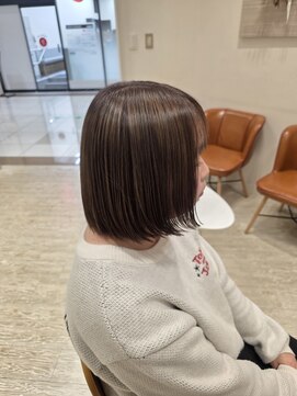 ゼル イオンタウン名西(ZELE) ボブスタイル