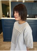 顔周りレイヤーカット