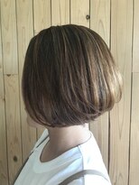 ルーツマーチン(ROOTSmartin)&nbsp;縮毛矯正でも柔らかい表情のボブ