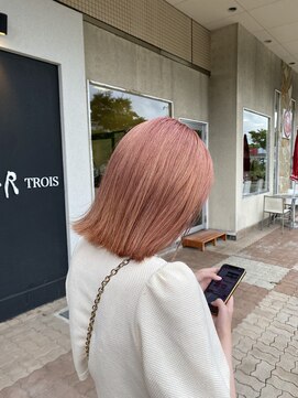 シュールトルワ(SUR TROIS) ハイトーンピンク