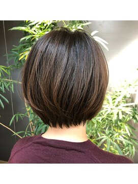 アパルトメント ジェシカ(l'appartement de Jessica) 大人ショートボブ