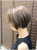大人綺麗なすっきりショート ツヤ髪ベージュ髪質改善