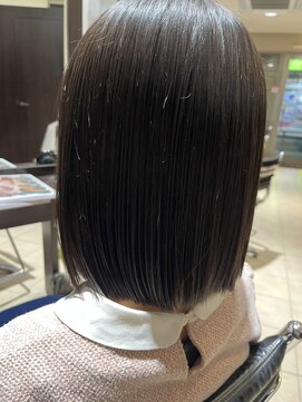 インパークス 五反野店(INPARKS) 肩上切りっぱなしボブ