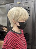 【GEEKS渋谷】マッシュ/ホワイトブロンド/中性的ヘア/ハイトーン