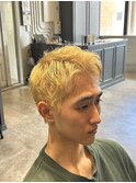 スパイキーショート/ハイトーンカラー/無造作スタイル