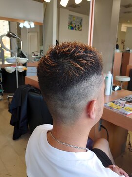 シャンプーボーイ 佐世保駅前店(SHAMPOO BOY) フェード【ブリーチ/ハイライト/パーマ】