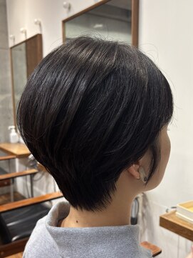 シルフィ(sylph) 耳掛けハンサムショート