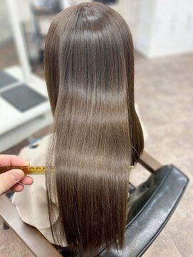 ハーシーバイアポロ 相模大野(HERSHE by apollo) x髪質改善/ホワイトグレージュ/レイヤーカット/チェリーブラウン